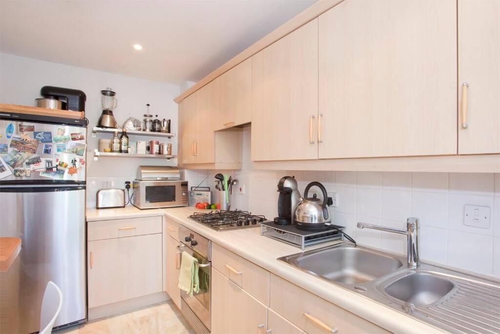 Walking Distance To Racecourse And City Centre York Exterior photo